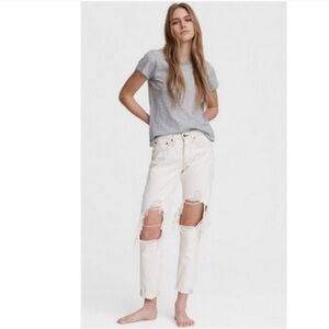 Rag & Bone Rosa‎ Mid-Rise Boyfriend Jeans size 32